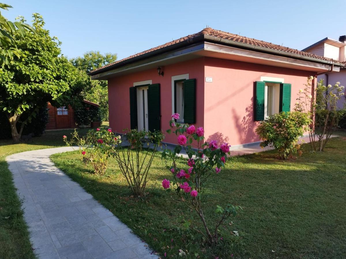 Villa La Casina Barga Esterno foto