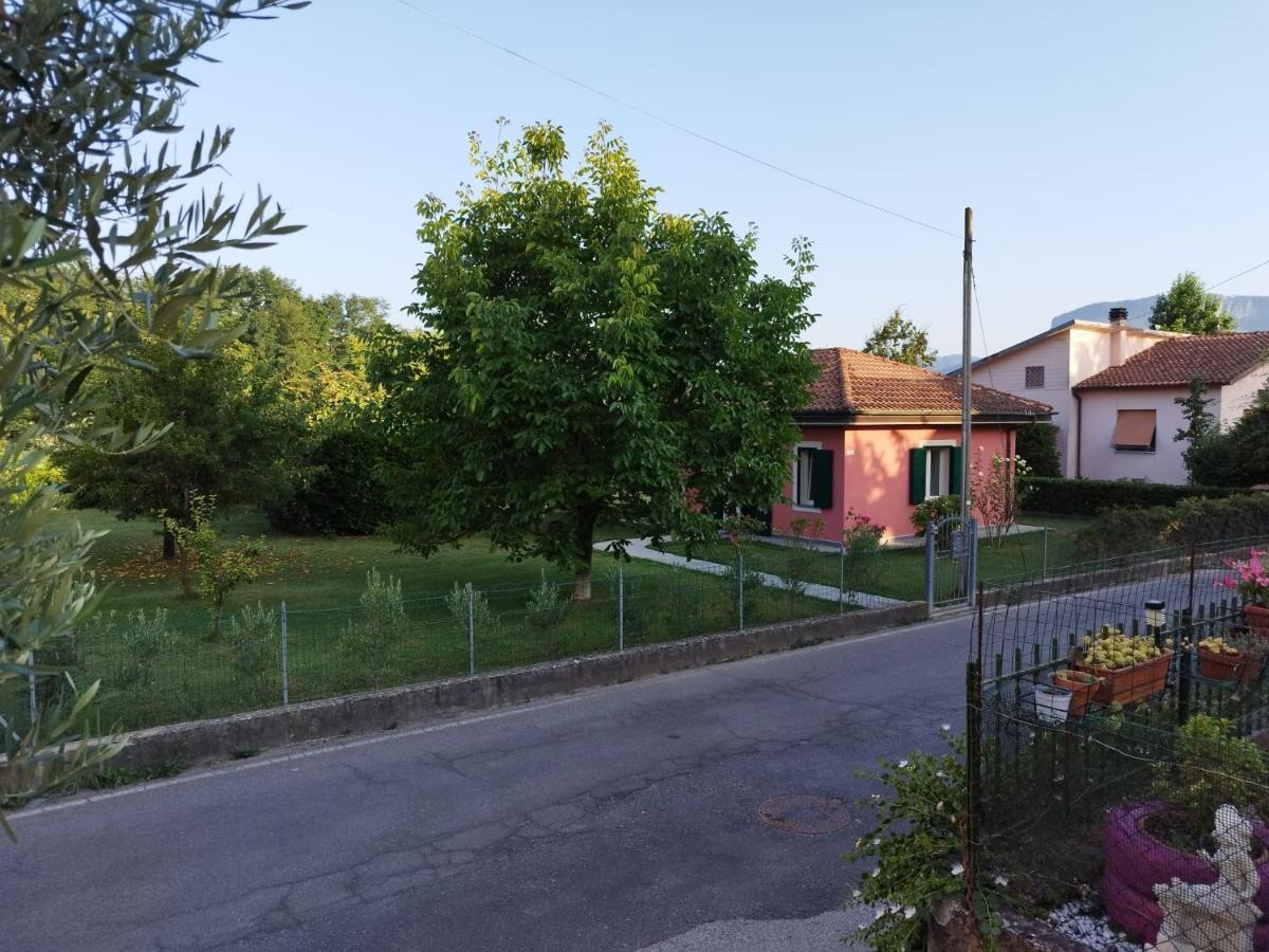 Villa La Casina Barga Esterno foto